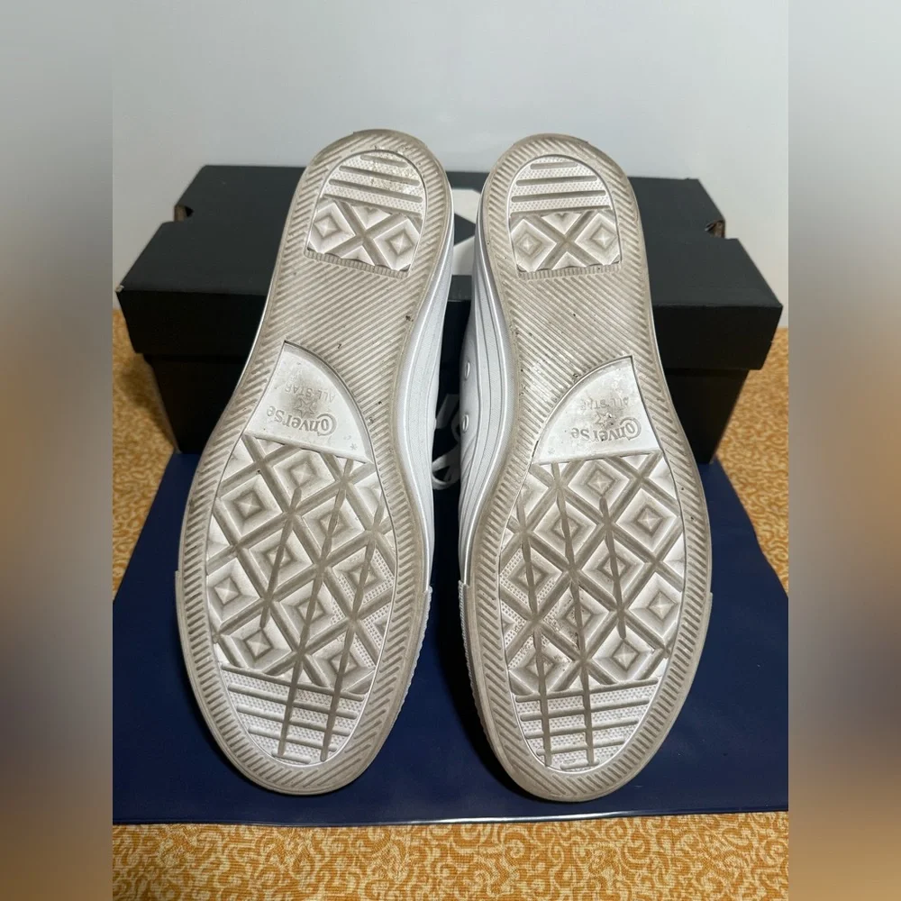 Converse White Canvas Sneakers Low-Top Classic - Picture 7 of 8